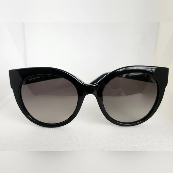 Salvatore Ferragamo Gancini-SF1031SL Black Sunglasses - Picture 1 of 9